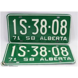 SET OF 2 -1971 ALBERTA LICENSE PLATES