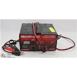 MOTORMASTER BATTERY CHARGER