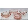 Image 1 : LOT OF DEPRESSION GLASS INCL BUTTONS AND BOWS
