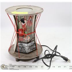 ESTATE ASIAN SYLE LAMP