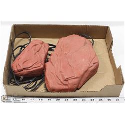 2 ZOO MED LABS HEATING STONES TERRARIUM