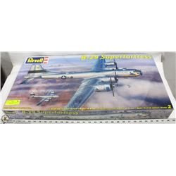 B29 SUPER FORTRESS 1:48 SCALE PLASTIC MODEL KIT.