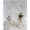Image 1 : PAIR OF GLASS ANTIQUE OIL LAMPS