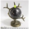 Image 1 : DECORATIVE GLOBE