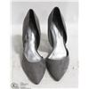 Image 1 : LADIES HIGH HEEL SHOES SIZE: 9