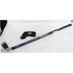 NHL VANCOUVER CANUCKS HOCKEY STICK PUTTER.