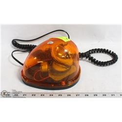 AMBER ROTARY FLASHING LIGHT 12 VOLT.