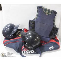 MOLSON SLO PITCH BAG WITH HELMETS AND BACK
