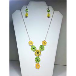 6)  YELLOW & GREEN ENAMEL Y NECKLACE