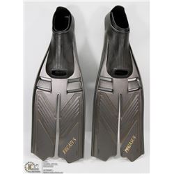 PEGASUS SNORKELING FLIPPERS SIZE SMALL