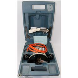 BLACK & DECKER 7610 5AMP ROUTER.