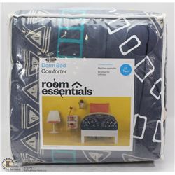 ROOM ESSENTIALS DORM BED COMFORTER SIZE TWIN XL
