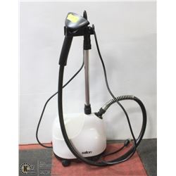 SALTON STEAMER.