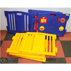 PLASTIC PLAY PEN