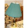Image 1 : GREEN TABLE LAMP