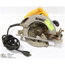 DEWALT 71/4" CIRCULAR SAW