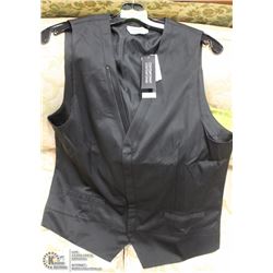 LE CHATEAU MENS DRESS VEST SIZE MEDIUM