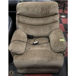 NEW BEIGE FABRIC ELECTRIC RECLINING CHAIR 34"