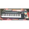 Image 1 : YAMAHA PORTATONE ELECTRIC KEYBOARD