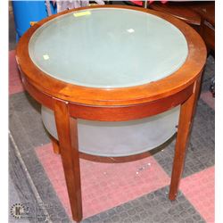 26X26"H GLASS END TABLE