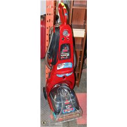 BISSELL 12 AMP FLOOR CLEANER