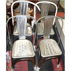 SET OF 4 METAL SIDECHAIRS