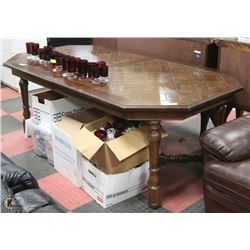 OAK DININGROOM TABLE 80"X44"X30"H