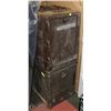 Image 1 : GROUP OF 2 DARK BROWN CAMBRO FOOD TRANSPORTS