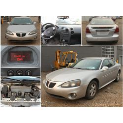 FEATURED UNRESERVED 2007 PONTIAC GRAND PRIX
