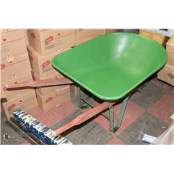 GARANT WHEEL BARROW GREEN