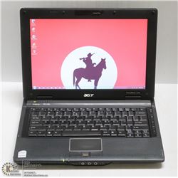 COMPACT ACER TRAVELMATE LAPTOP W/ WIN 7 PRO