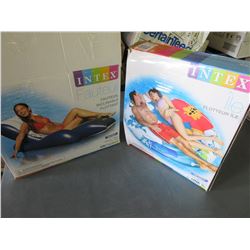 2 Floaties / recliner lounge & floating Island 74" round