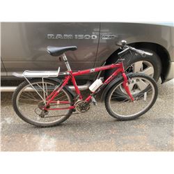 Mens GIANT ATX 770 Mountain Bike 26 inch