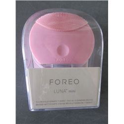 New FOREO LUNA mini