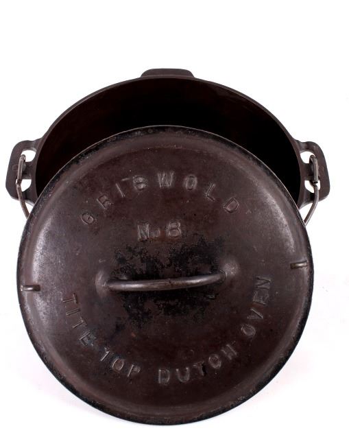 Griswold No. 8 Cast Iron TiteTop Dutch Oven