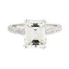 Image 2 : 4.04 ctw Center Diamond Ring - Platinum