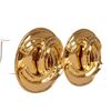 Image 2 : Chanel Gold CC Large Disc Clip On Earrings 94P