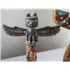 Image 2 : 2 Polychrome Totems