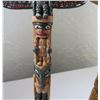 Image 3 : 2 Polychrome Totems