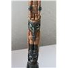 Image 4 : 2 Polychrome Totems