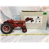 Image 1 : SCALE MODELS, 1992 TOY SHOW, IH FARMALL 706 TRACTOR, AS NEW