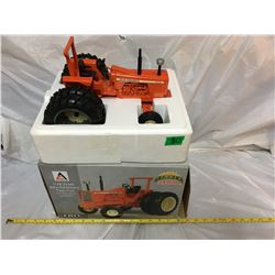 ERTL, AC 2004 TOY SHOW TRACTOR, AS NEW