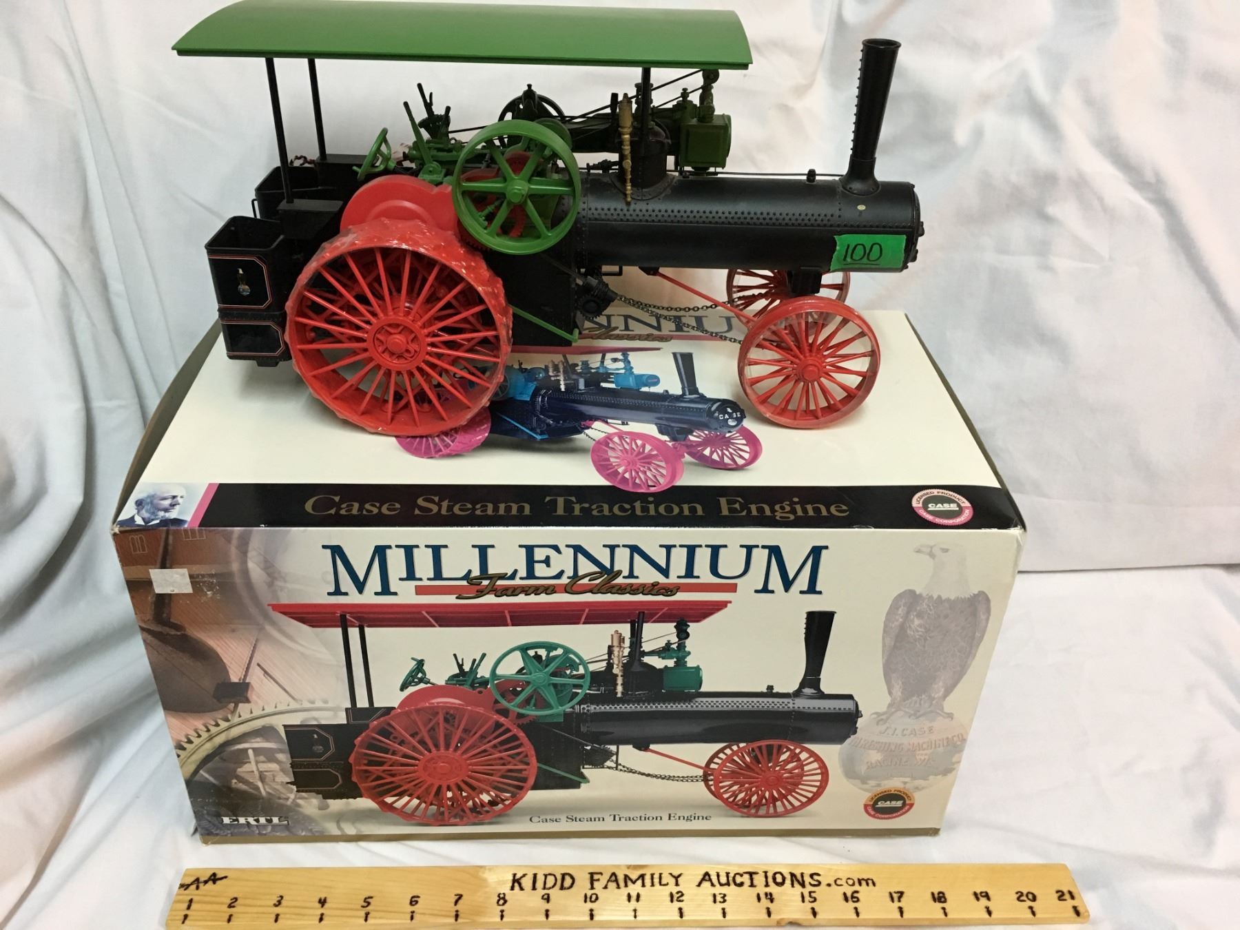 ERTL CASE STEAM ENGINE, AS NEW