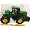 Image 2 : ERTL JD 9620 R/C TRACTOR, 24", AS NEW