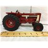 Image 2 : TEESWATER FARMALL 806, SEAFORTH TOY SHOW 1990