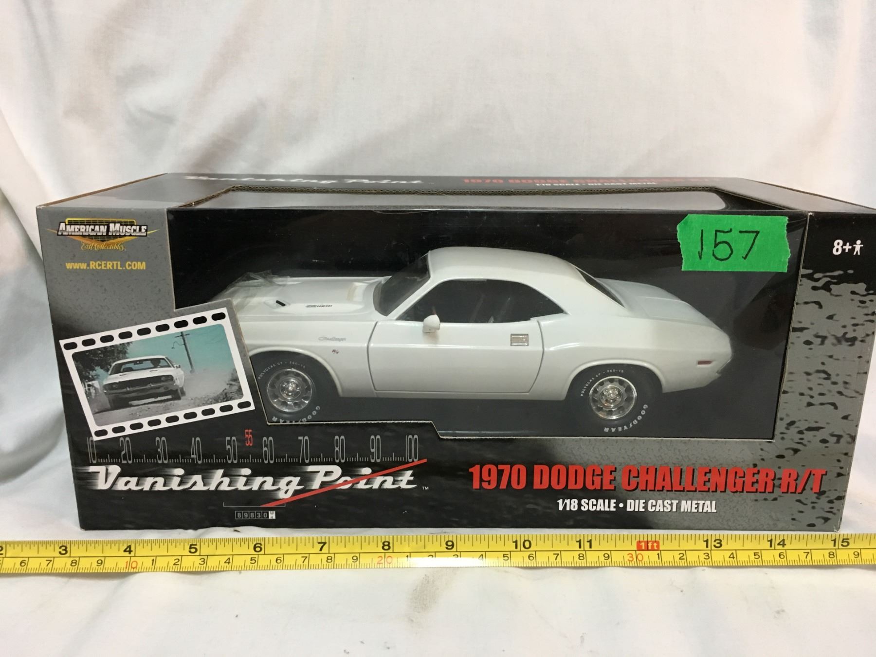 Ertl American Muscle 1970 Dodge Challenger R T 1 18 Scale Diecast