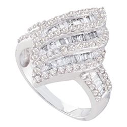 1 CTW Diamond Oval Cluster Ring 14KT White Gold - REF-82X4Y