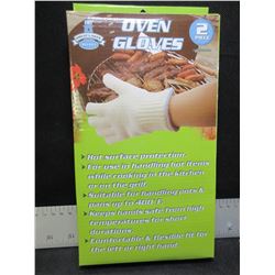 New Pair of Oven Gloves / a must have for BBQ or Camping