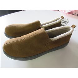New Mossimo Mens Slippers Genuine Suede non marking sole / size 12