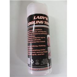 Pink Cooling Towel / Just wet and flick towel stays  cold for hrs